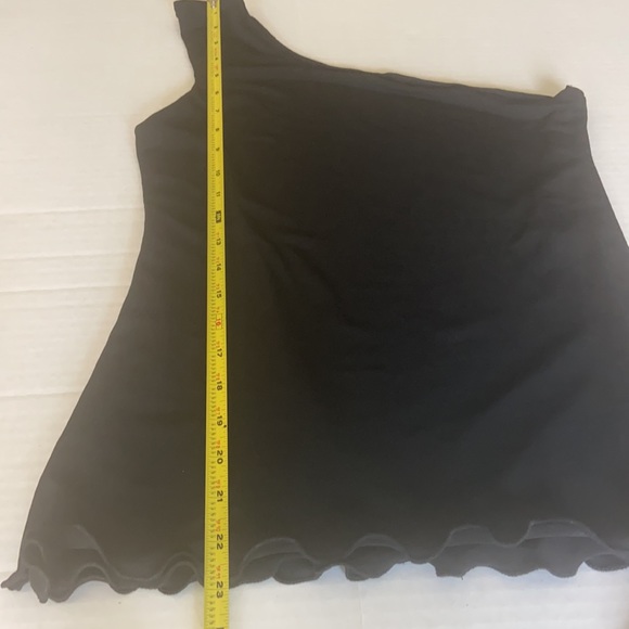 Pat Dahnke One Shoulder Black Top size small NWT - Picture 8 of 9